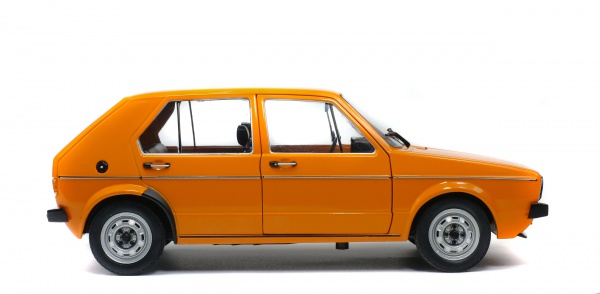 VOLKSWAGEN GOLF L - MANDARIN ORANGE - 1983