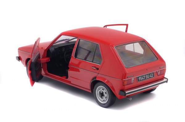 VOLKSWAGEN GOLF L - RED MARS - 1983