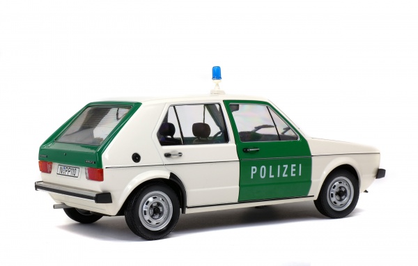 VOLKSWAGEN GOLF L - POLIZEI