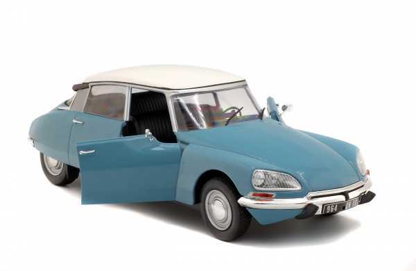 CITROEN D SPECIAL 1972 BLEU CAMARGUE