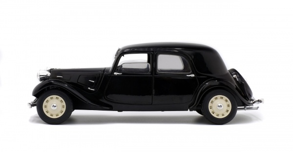 SOLIDO 1/18 – CITROEN Traction 11 CV – 1937 - Little Bolide