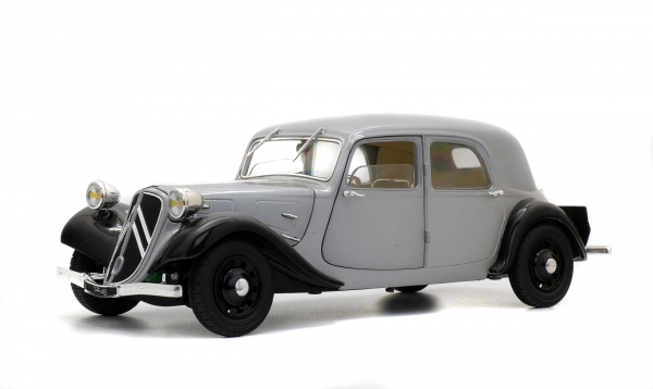 CITROEN TRACTION 11B - BI-TON ARGENT - 1937