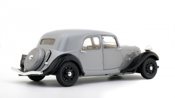 CITROEN TRACTION 11B - BI-TON ARGENT - 1937