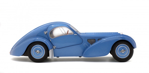 BUGATTI TYPE 57 SC ATLANTIC - GRIS BLEU METALLISE - 1937