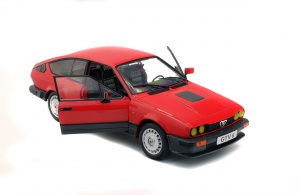 ALFA ROMEO GTV6 - RED - 1984