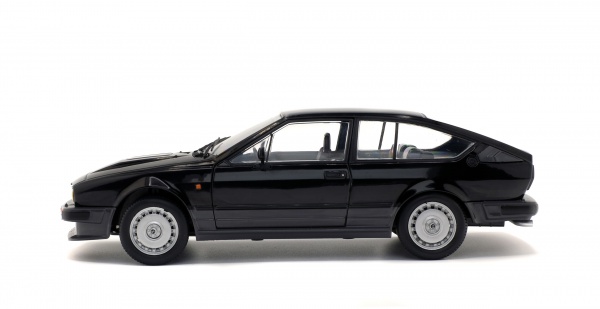 ALFA ROMEO GTV6 - BLACK - 1984