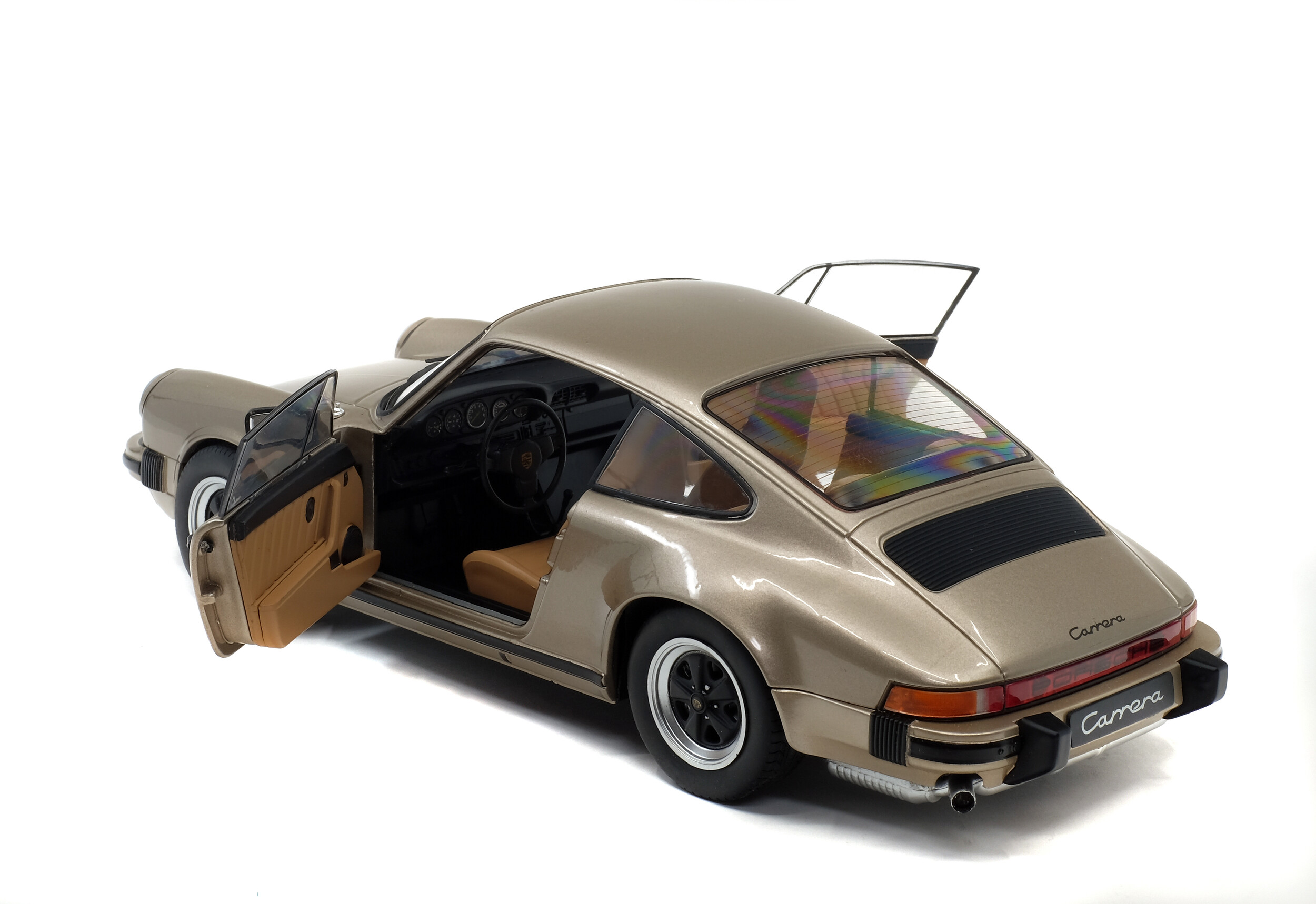 PORSCHE 911 3,2 CARRERA - BRONZE - 1977 - Solido