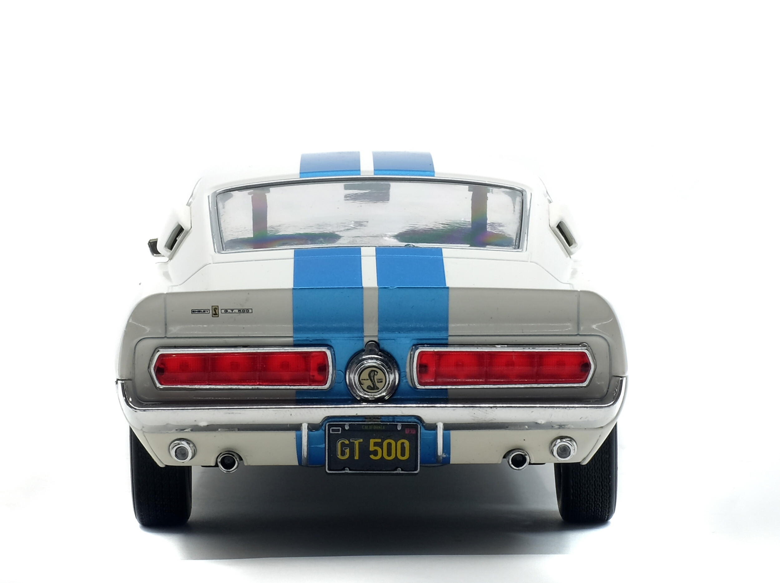 Ford Mustang Shelby GT 500 1967 blanche bandes bleues 12,5cm neuve