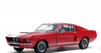 SHELBY MUSTANG GT500 - CANDY APPLE RED / WHITE STRIPES -1967