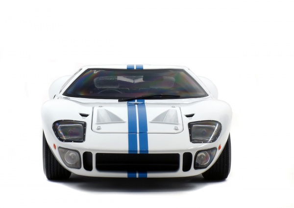 FORD GT40 MK1 - WHITE / BLUE STRIPES - 1968