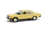 MERCEDES-BENZ - 200D - 1976