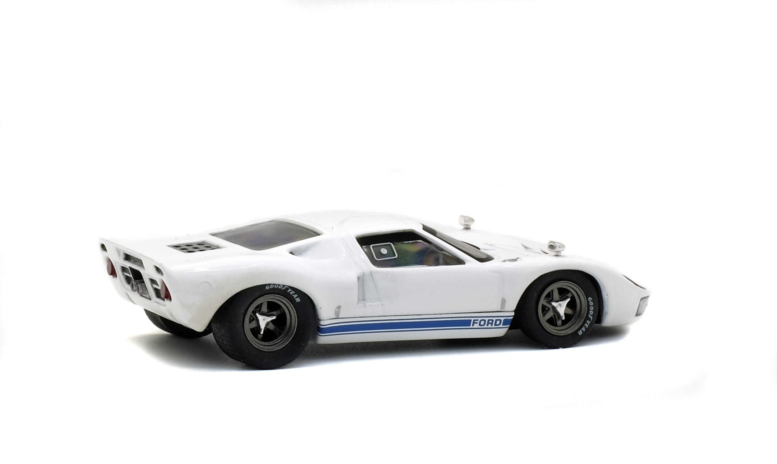 FORD - GT40 - 1966 - Solido