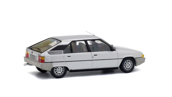 CITROEN - BX 16 TRS - 1982