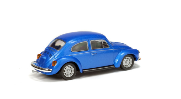 VOLKSWAGEN BEETLE 1303