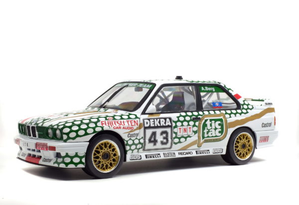 BMW E30 M3 - DTM 1991 - A.BERG #43