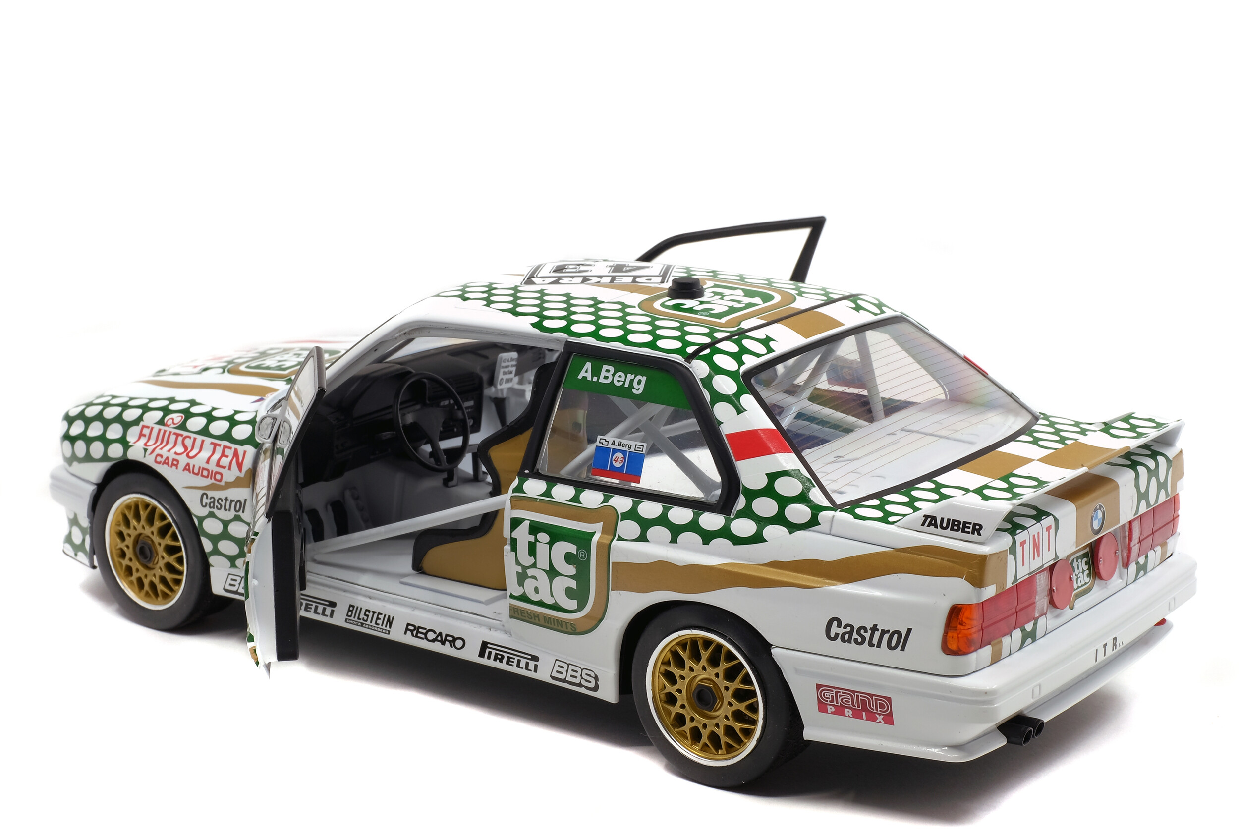 BMW E30 M3 - DTM - 1991 - A. Berg #43 - Solido