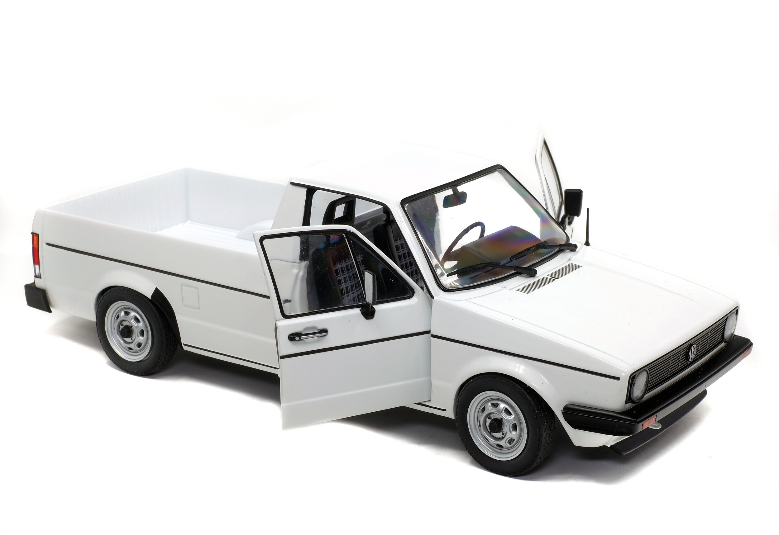 Volkswagen Caddy Mk 1 White 1982 Solido