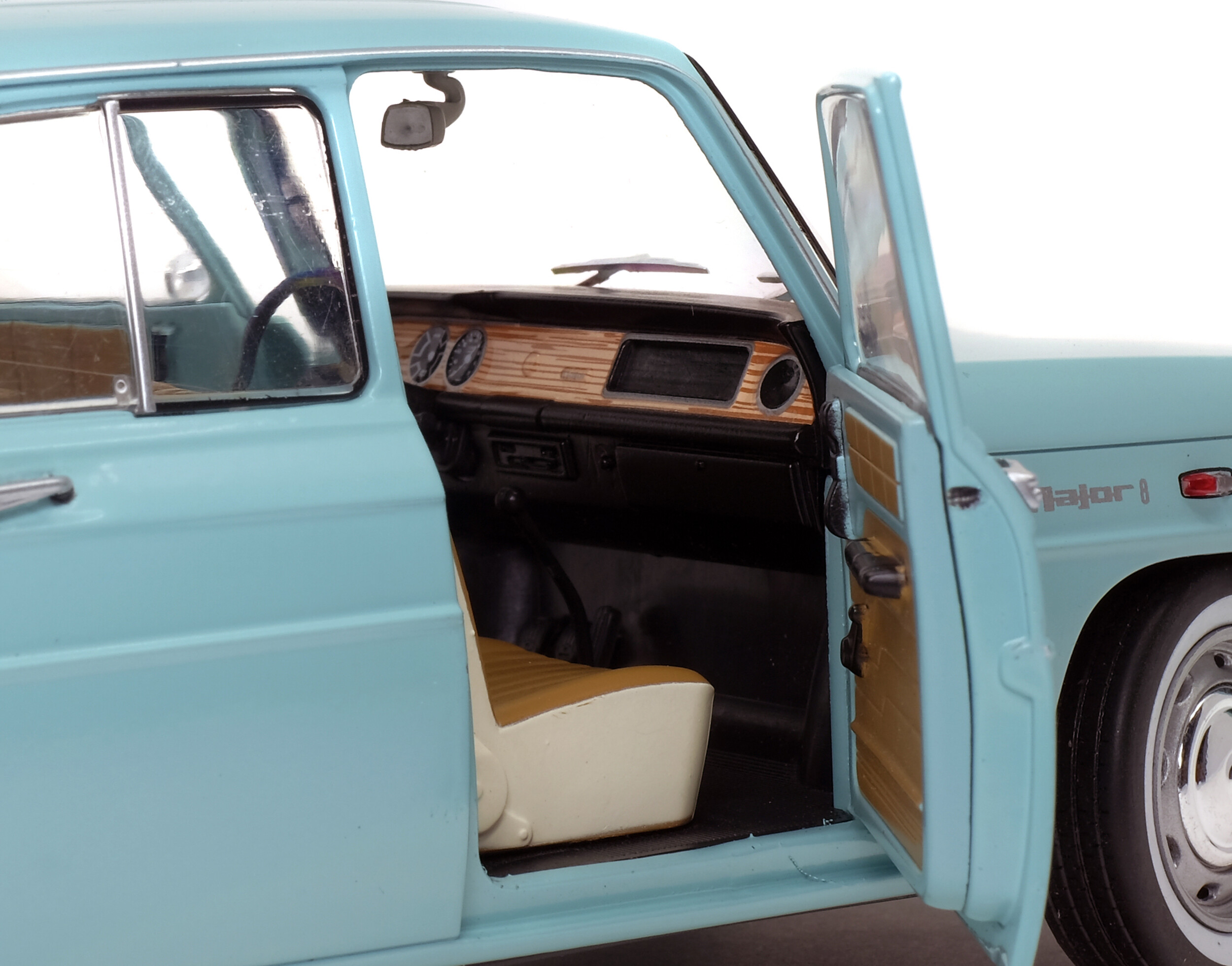 Renault 8 Major Bleu Clair 1967 Solido