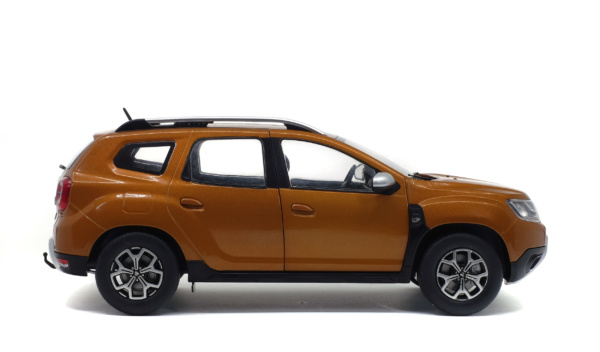 DACIA DUSTER MK2 - ORANGE ATACAMA - 2018