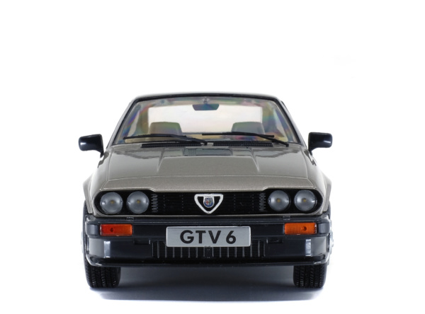 Alfa Romeo GTV6 - Silver - 1984