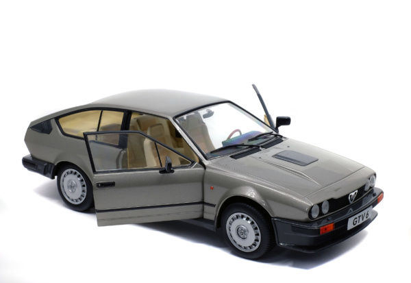 Alfa Romeo GTV6 - Silver - 1984