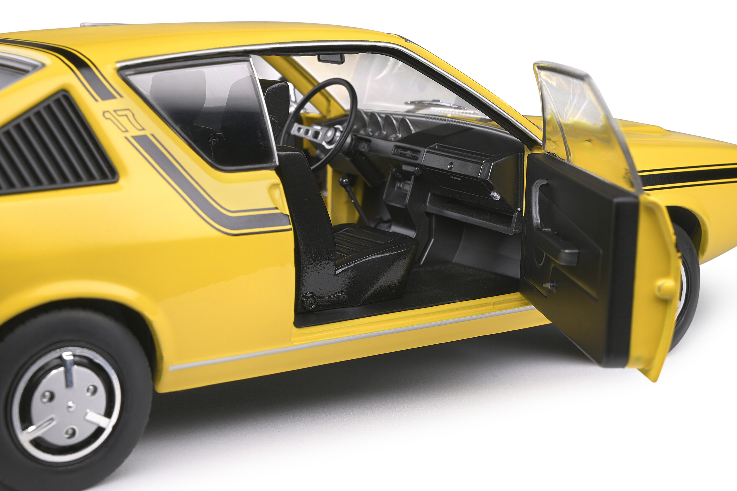 Renault R17 Mk.1 - Jaune Dakar - 1973 - Solido