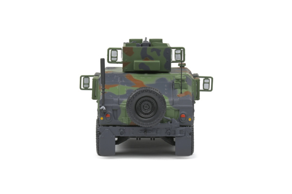 AM General M1115 Humvee - Green Camo - 1983