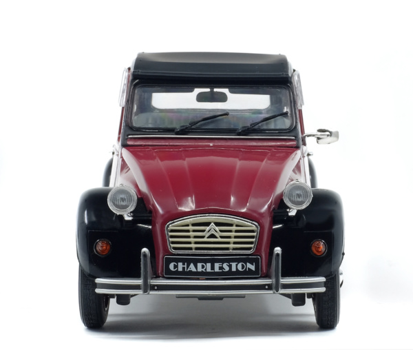 Citroën 2 CV 6 - Charleston - 1982