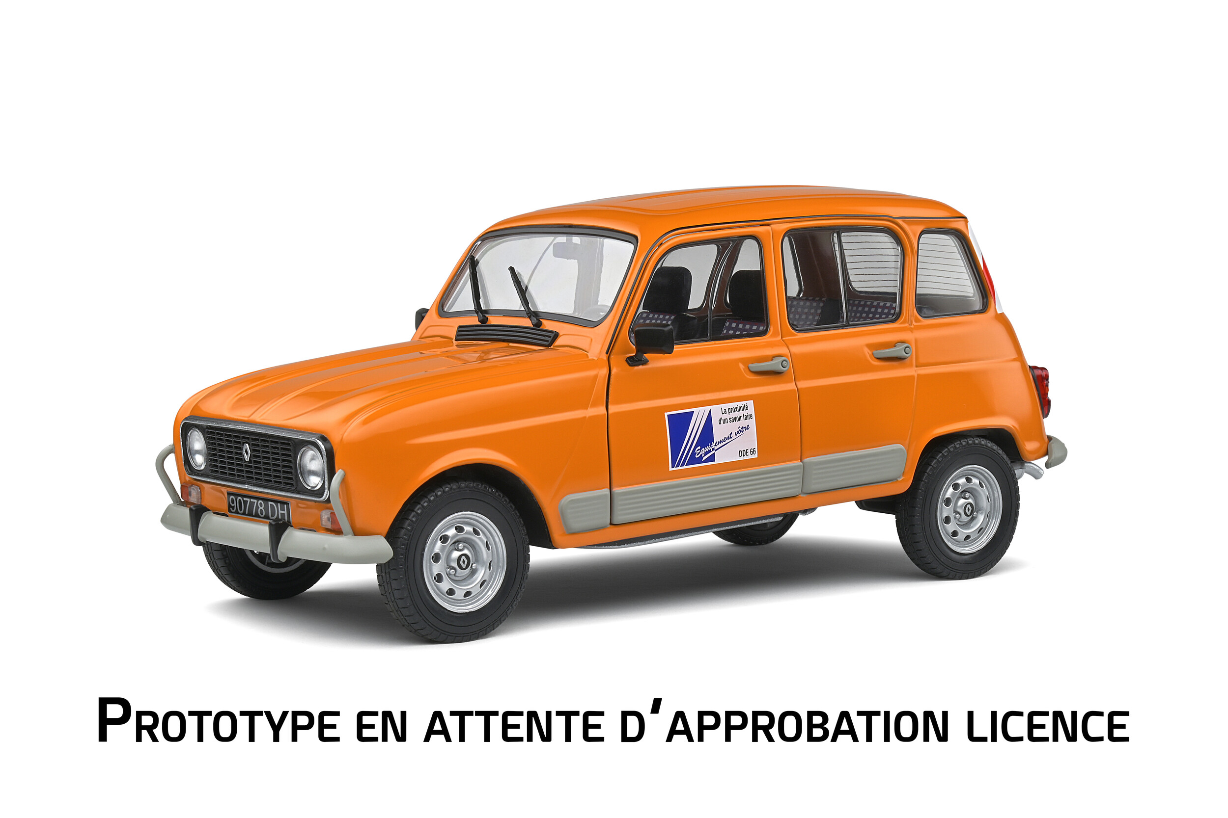 RENAULT 4L 1961 rouge modèle à friction