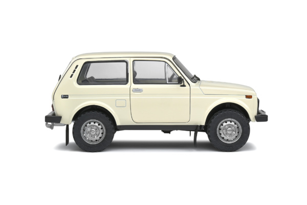 Lada Niva - Cream White - 1980