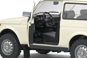 Lada Niva - Cream White - 1980