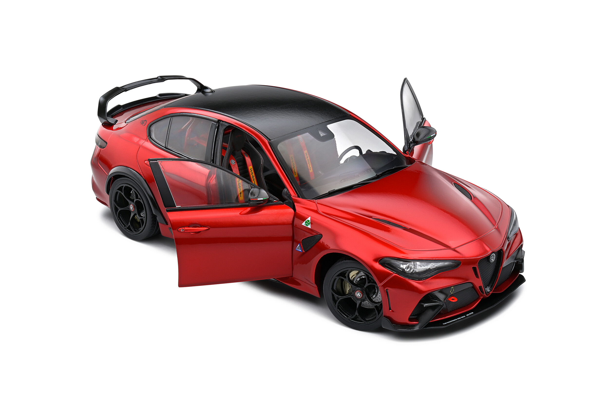 【超希少】Alfa Romeo Giulia GTA M　1/18　ソリド Alfa Romeo Giulia GTA M - Rosso Tristrato - 2021 - Solido