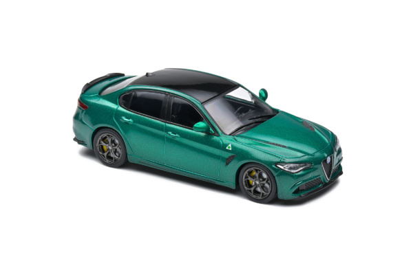 Alfa Romeo Giulia Quadrifoglio - Vert Montréal - 2016