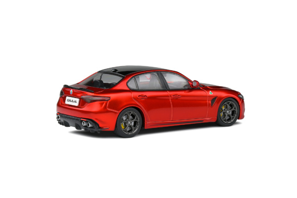 Alfa Romeo Giulia Quadrifoglio - Rosso Competizione - 2016