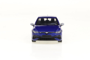 Volkswagen Golf 8 R - Lapiz Blue - 2021