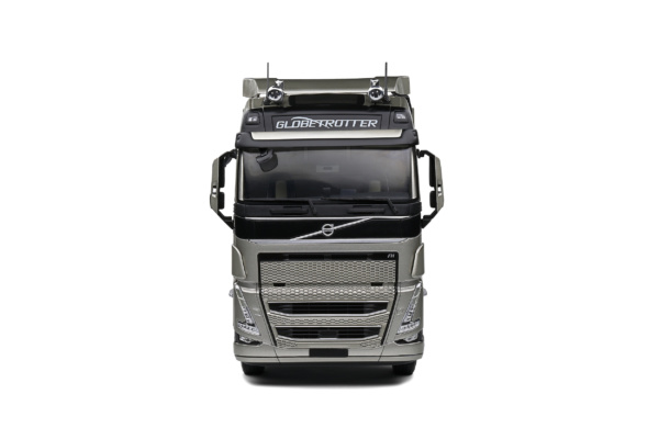 Volvo FH Globetrotter XL - Nordic Light - 2021