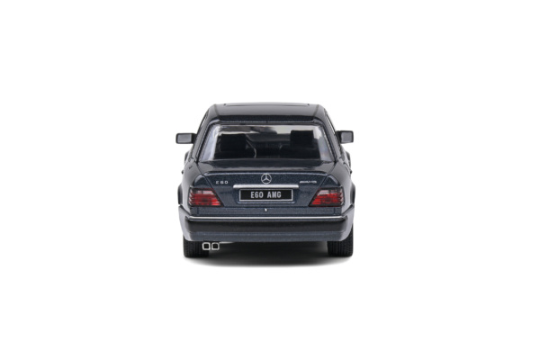 Mercedes-Benz (W124) E60 AMG - Saphire Black Metal - 1994
