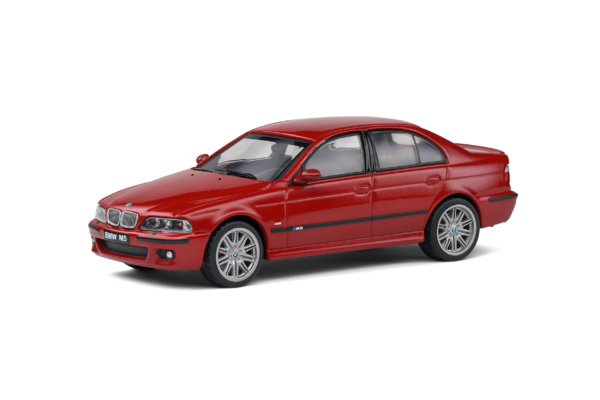 BMW E39 M5 - Imola Red - 2004