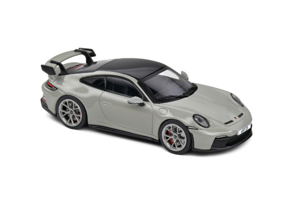 Porsche 992 GT3 - Chlak Grey