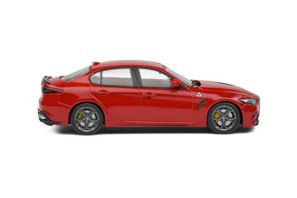 Alfa Romeo Giulia Quadrifoglio - 2019