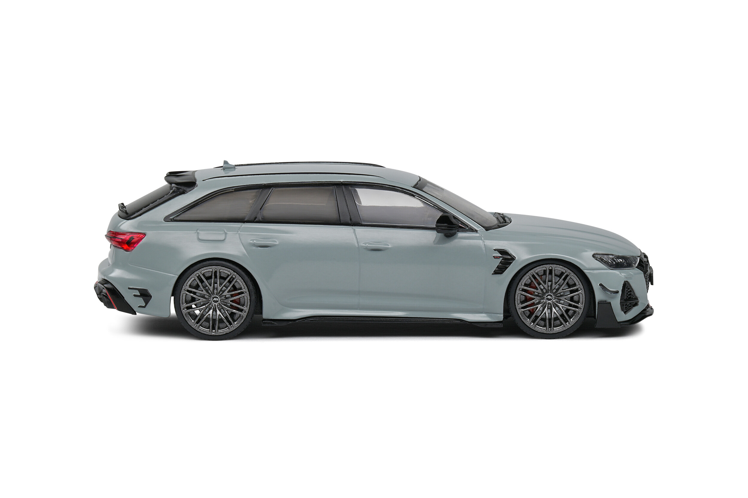 Audi RS6-R - Nardo Grey - Solido