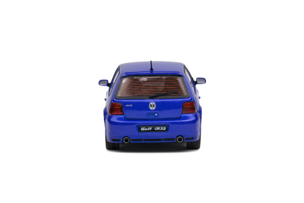 Volkswagen Golf IV R32 - 2003