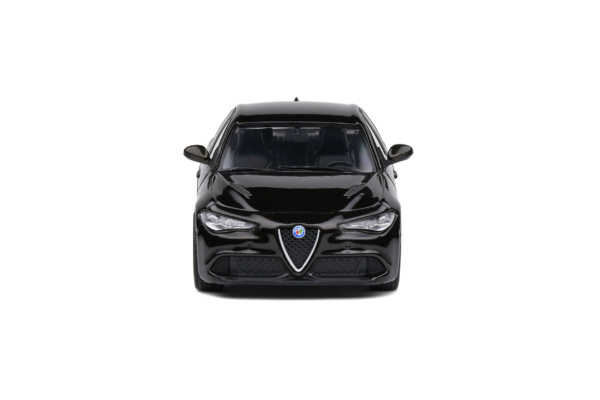 Alfa Romeo Giulia Quadrifoglio - 2019