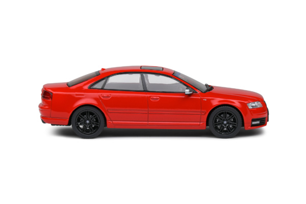 Audi S8 D3 - Red w/Black line - 2010