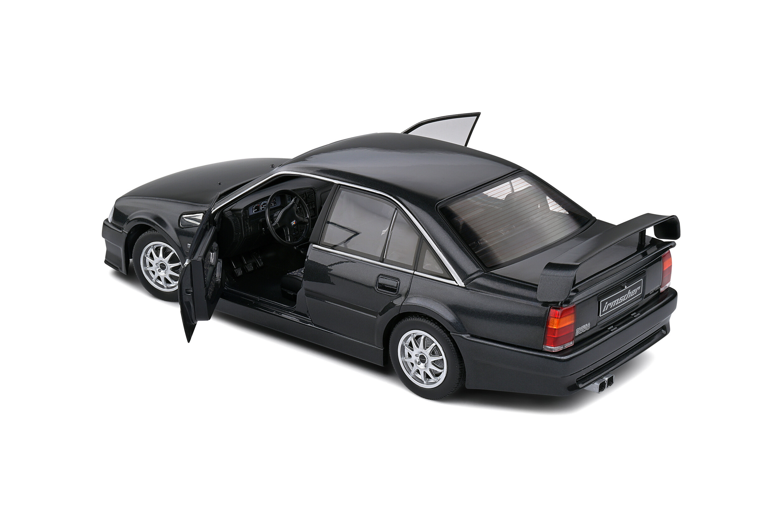 Opel Omega 500 - Metallic Black Novaschwarz - 1990 - Solido