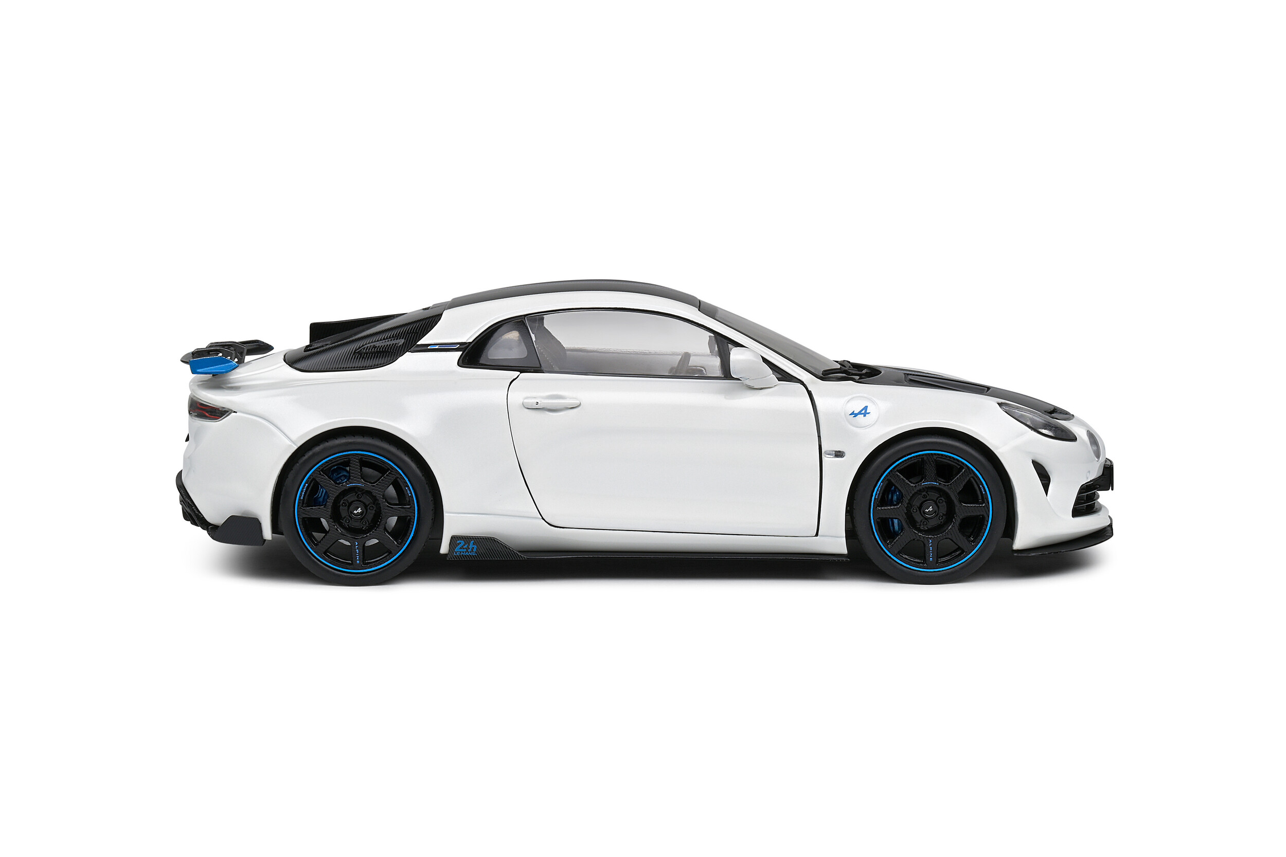 Une Alpine A110 radicale moins lourde et plus performante