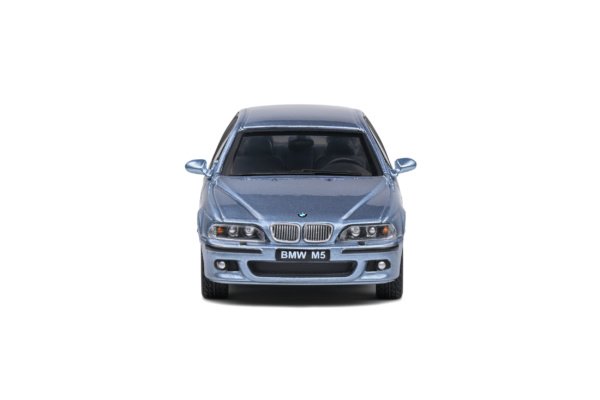 BMW M5 E39 - Silver Water blue - 2000