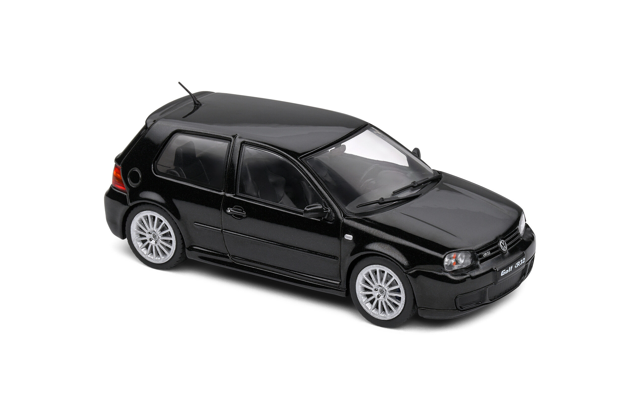 激レア Volkswagen Golf R32 未開封 1/43 1/43 Solido 2003 Volkswagen VW Golf IV R32 (Blue) Car Model