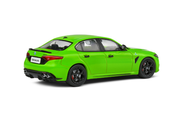 Alfa Romeo Giulia Quadrifoglio - Acid Green - 2020