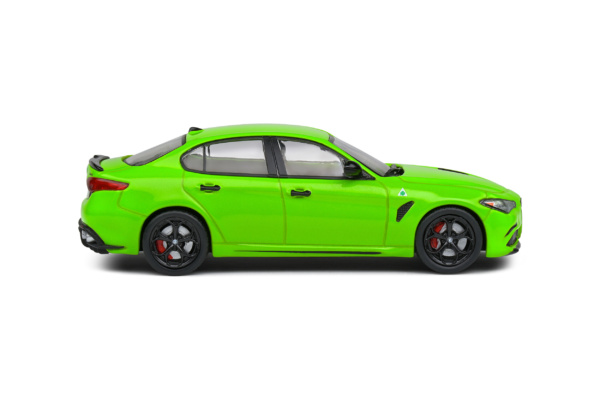 Alfa Romeo Giulia Quadrifoglio - Acid Green - 2020